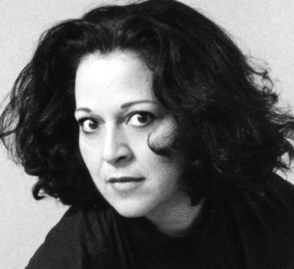 Author Eva Montealegre