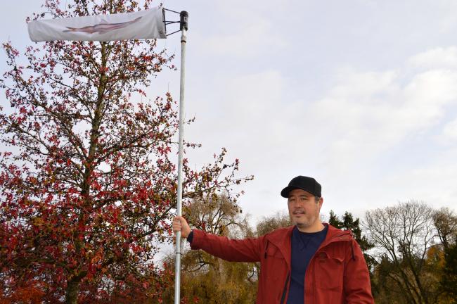 The Delridge neighborhood has become an outdoor gallery, as part of the Art Interruptions program – offered through a collaboration of the Seattle Office of Arts & Culture and the Seattle Department of Transportation. One of the featured artists is Akira Ohiso. His piece “Smelting” features delicately drawn fish on white windsock kites.