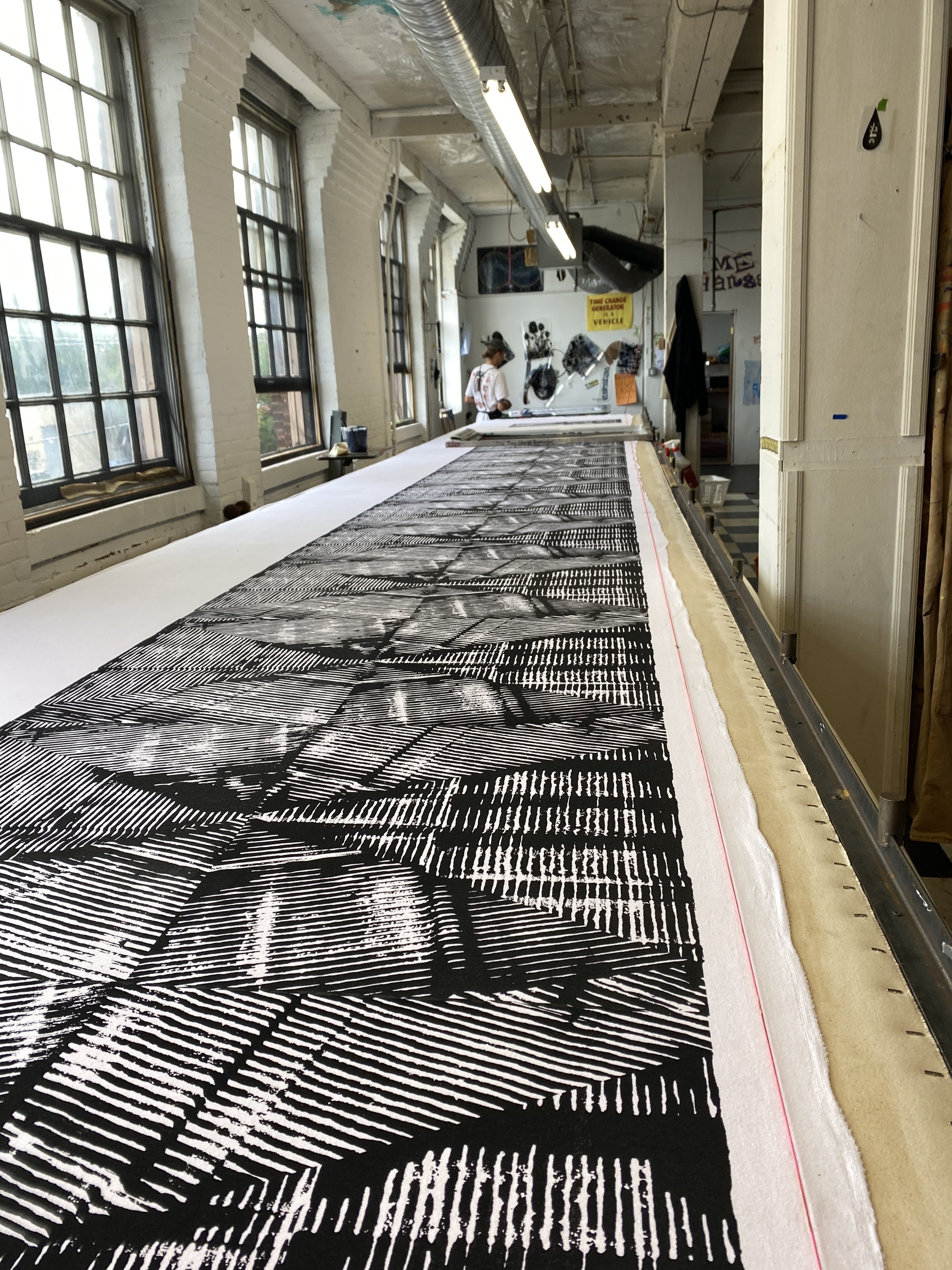 01_BATTERY CHARGER_Longsleeve_ HotWheels .jpeg