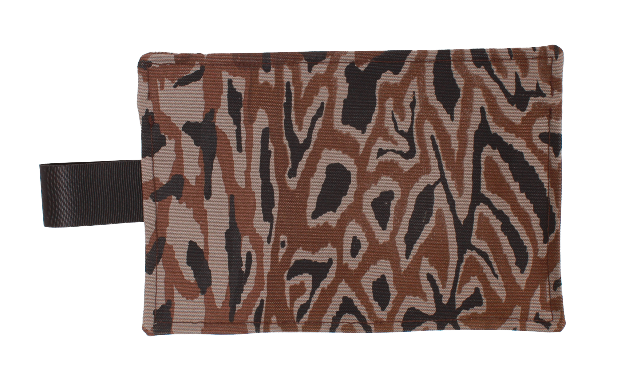 2025_accessory-zippouch_OaklandCamo_Brown_back.png
