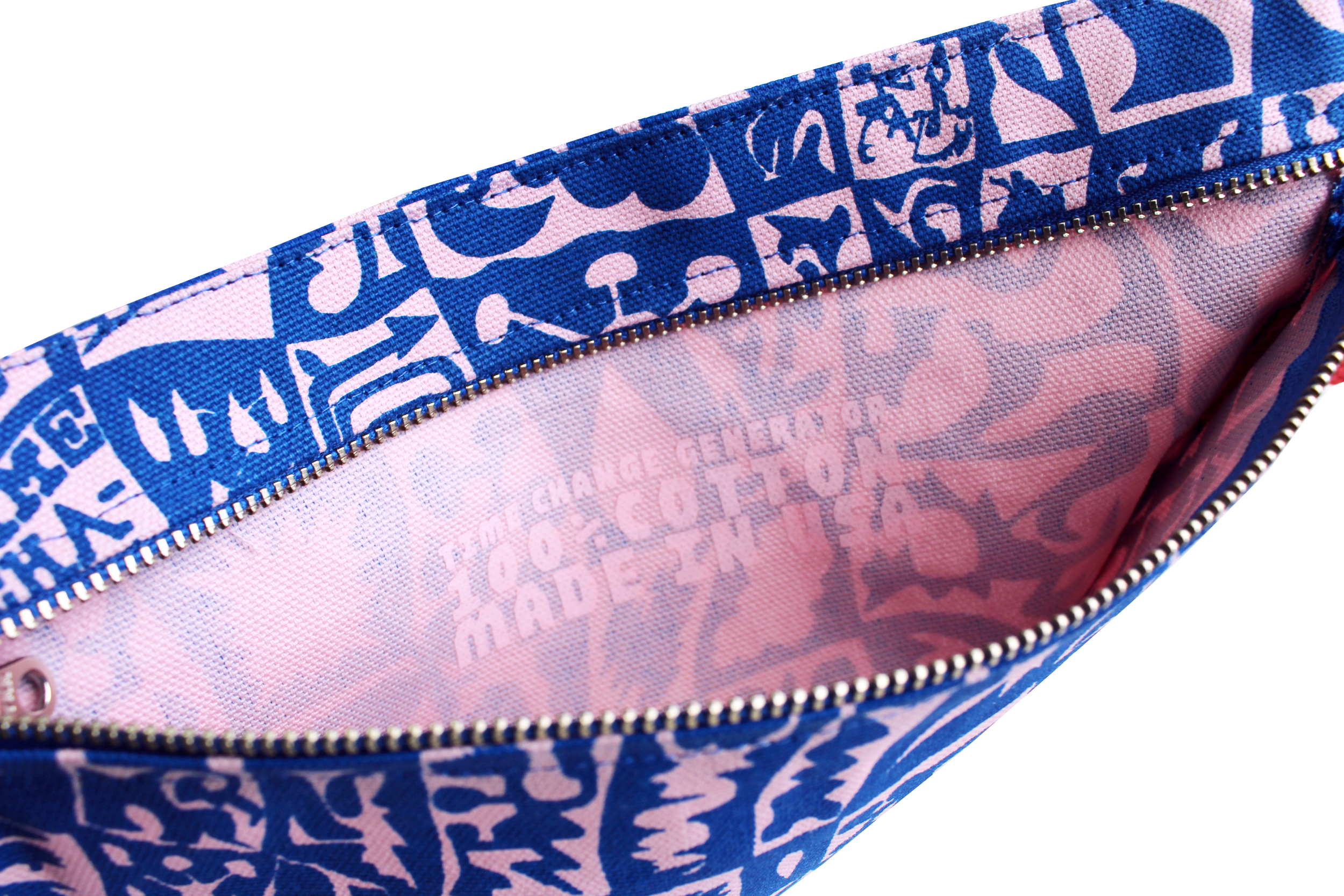 2025_accessory-zippouch_Variables_BluePink_inside.png