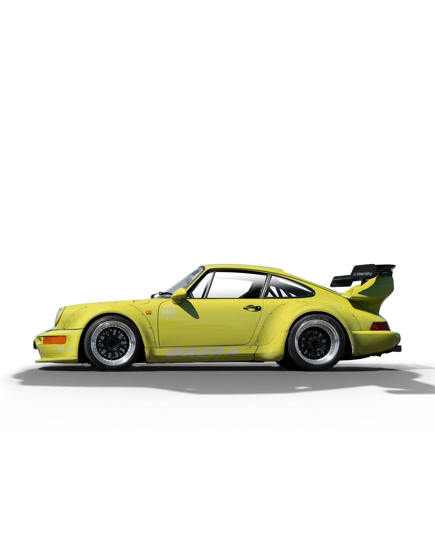 Wide. Raw. Minimal.
RWB Porsche stripped down to pure presence.
Turned into a clean poster for those who get it.

Check it out &rarr; rogerholmen.com
.
.
.
.
#porsche #rwb #carart #wallart #porsche911