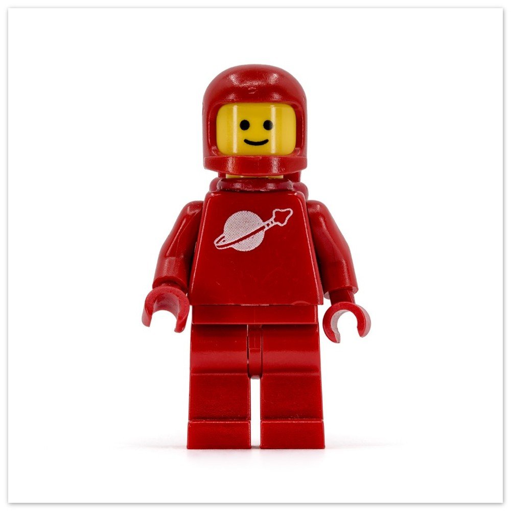 The Astronaut – Macroverse I - ROGER HØLMEN PHOTOGRAPHY