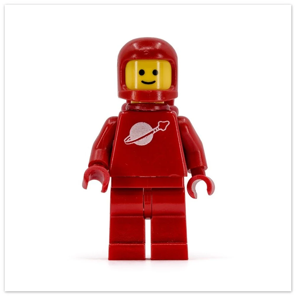 The Astronaut – Macroverse I - ROGER HØLMEN PHOTOGRAPHY