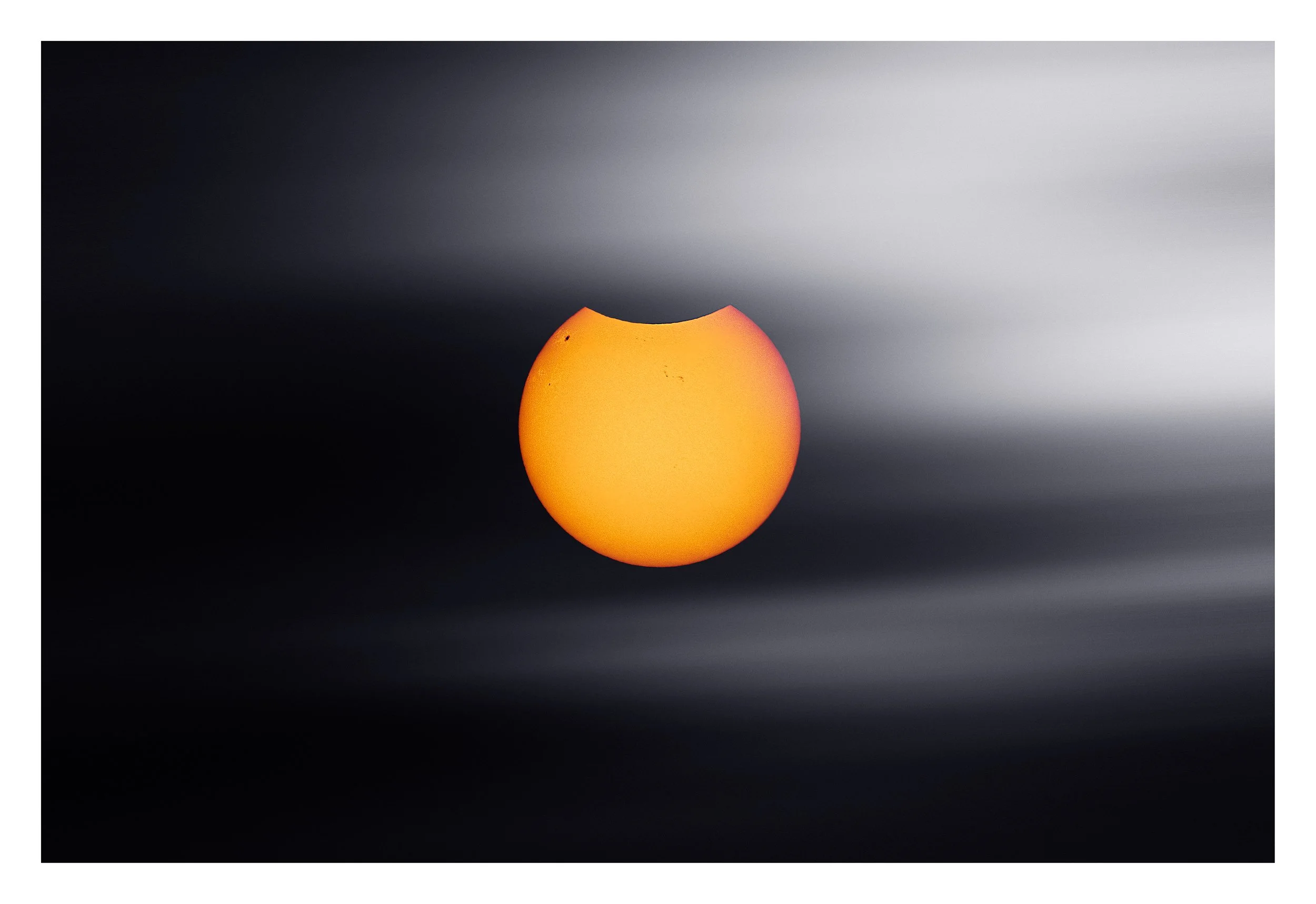 Celestial Passage_900x600_Hvitramme_RHP6696.jpg