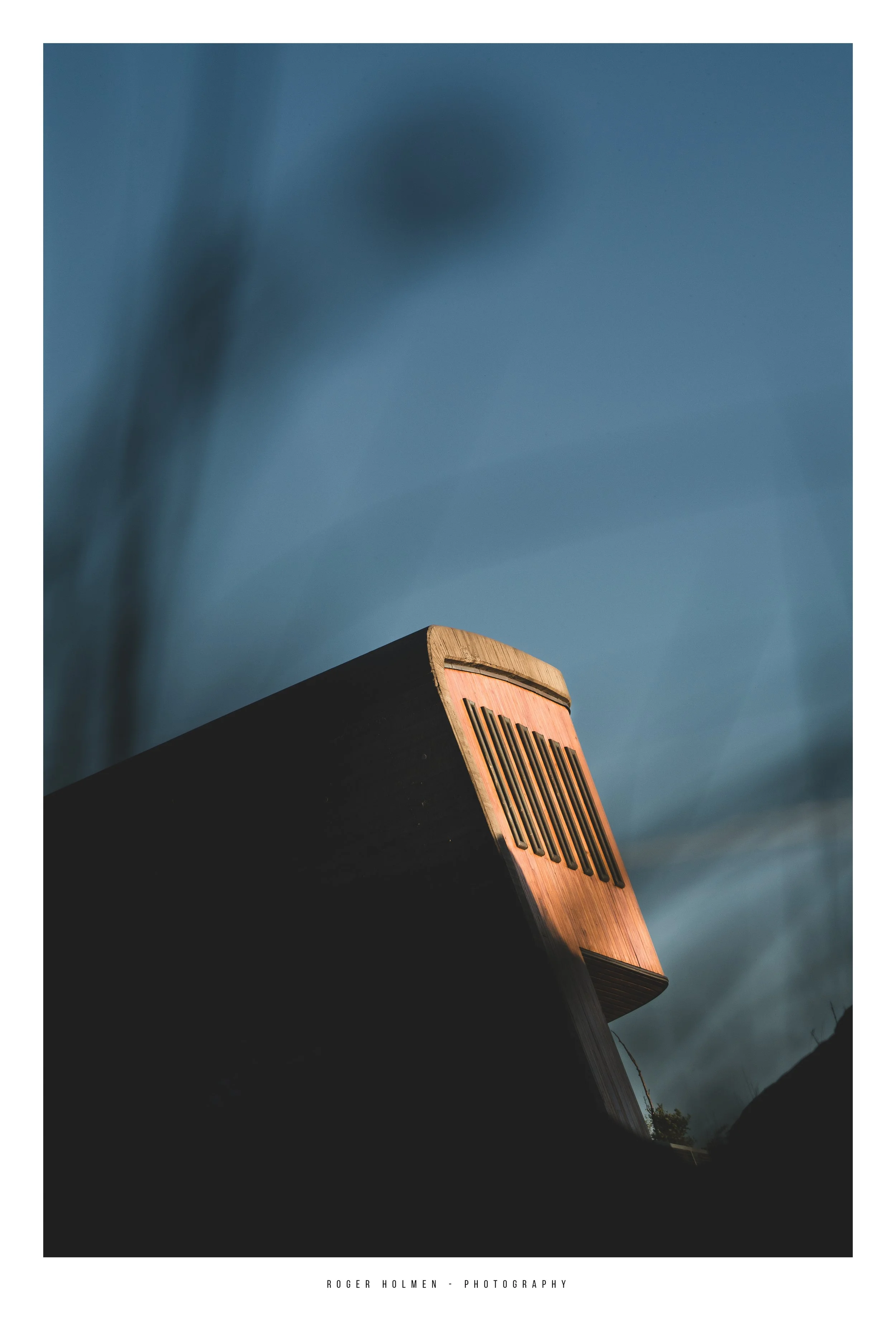 Under Restaurant-2.jpg