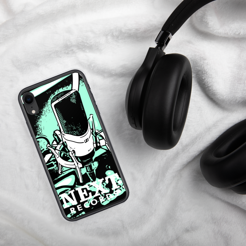 iphone-case-iphone-xr-lifestyle-2-61f1c0076187c.png