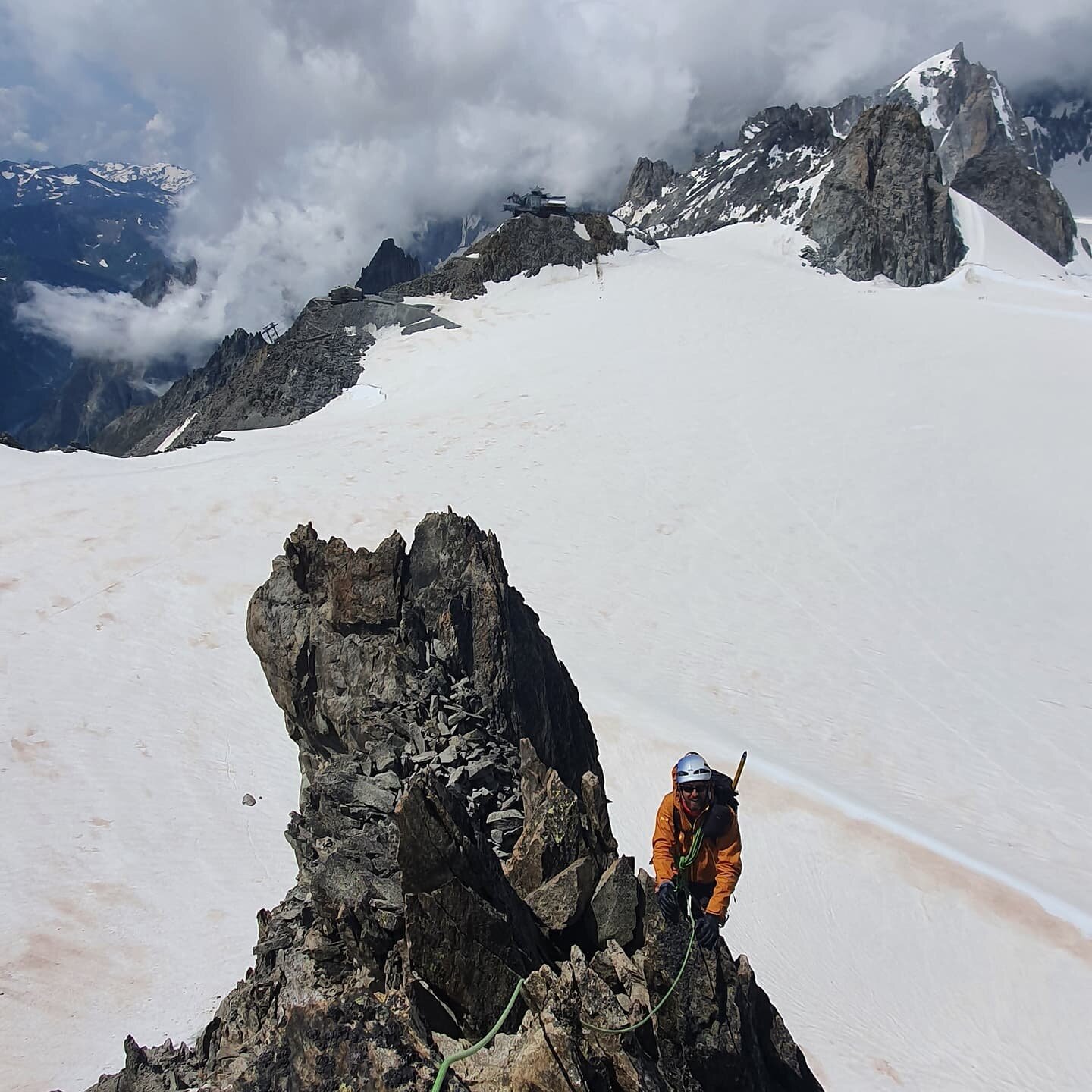 Despite the weather we still managed to achieve our objectives although it seemed doubtful at first.

Uri was mostly keen to learn and develop his alpine skills so he can team up with his mates and be a valuable link in the chain and not be always fo