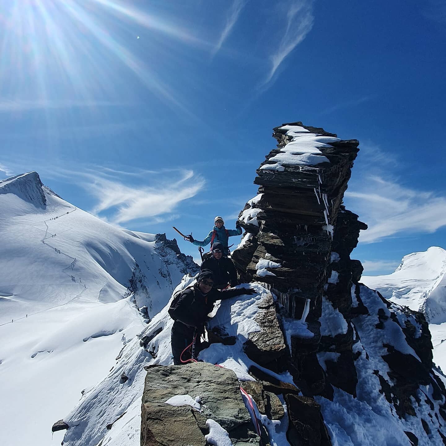 Lots of fresh snow yesterday gave way to a snowy ascent of Alphubel (4206m) today with Thomas, Laura and Andy. Going up was very close to perfect underfoot, the summit cross was partially buried once we got there and then the descent was mostly deep 