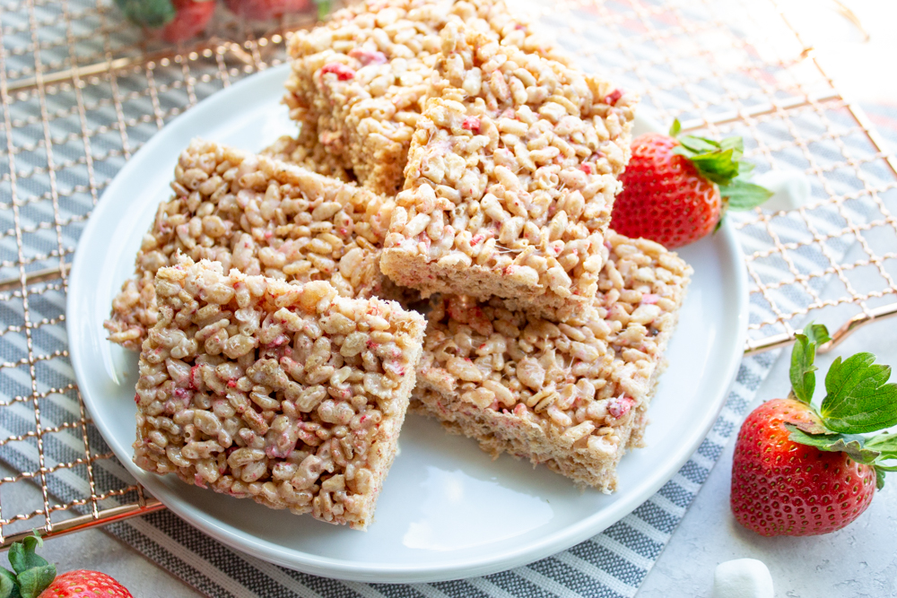 Cheery Raspberry Rice Crispy Bar Strawberry Brown Rice Crispy Bars — Blush & Thyme
