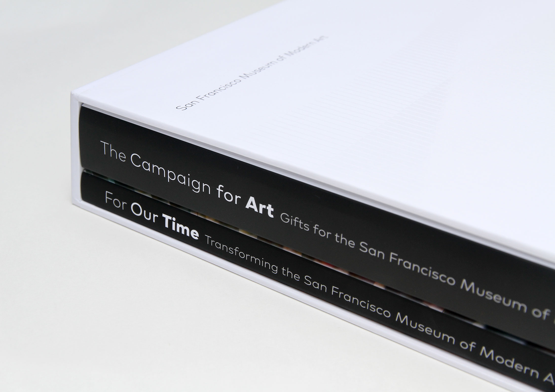 SFMOMA_slipcase_7428-crop_small.jpg