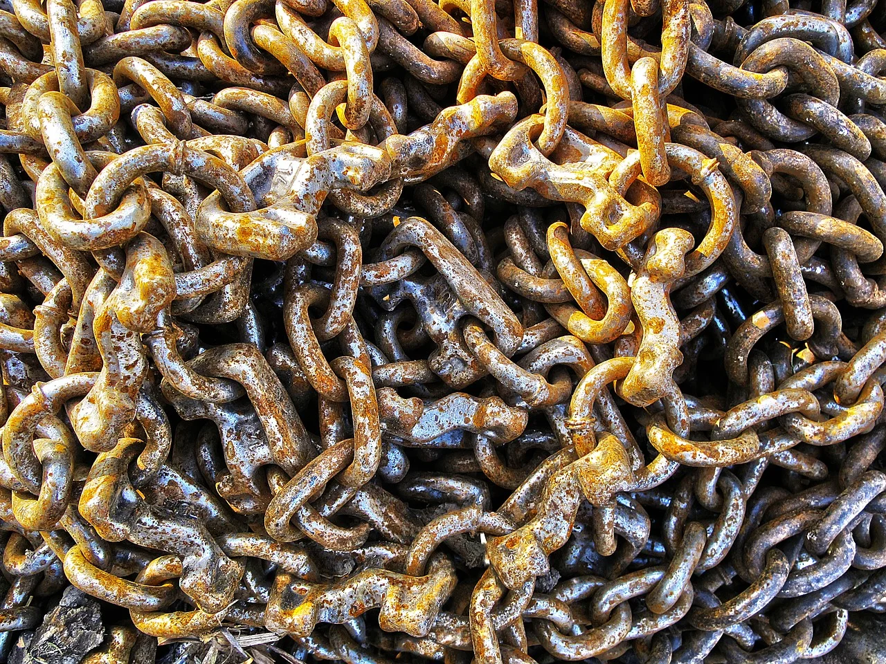 Iron-Chains-Block-Chain-Chain-Necklaces-Chains-2886567.jpg