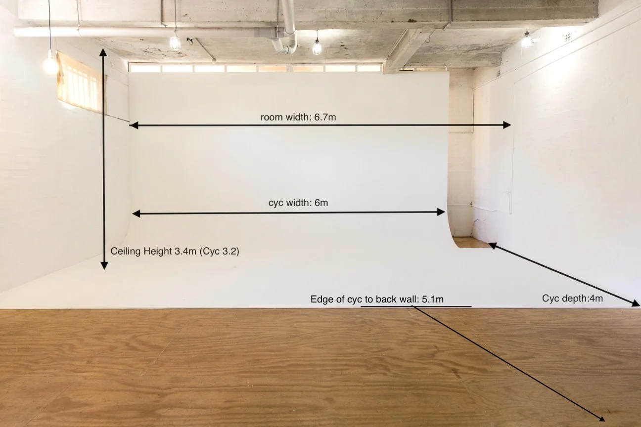 photography studio measurements space dimensions.jpg