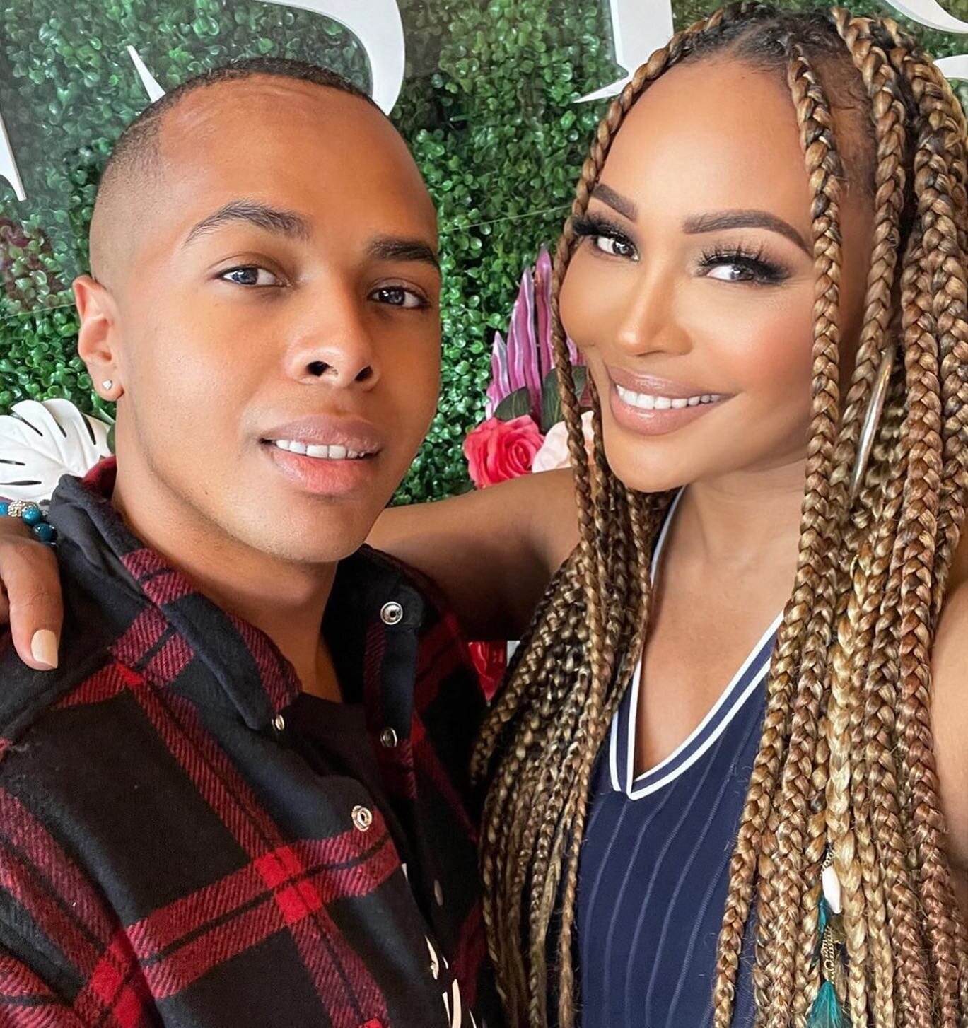 Happy Happy Birthday to one of my favorite people in this world @cynthiabailey! TRULY a class act, hard worker, and just overall good person! to many more six figure deals closed!🤑🤑