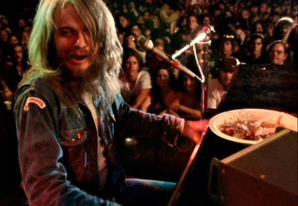 Leon Russell tears it up in A Poem Is a Naked Person.