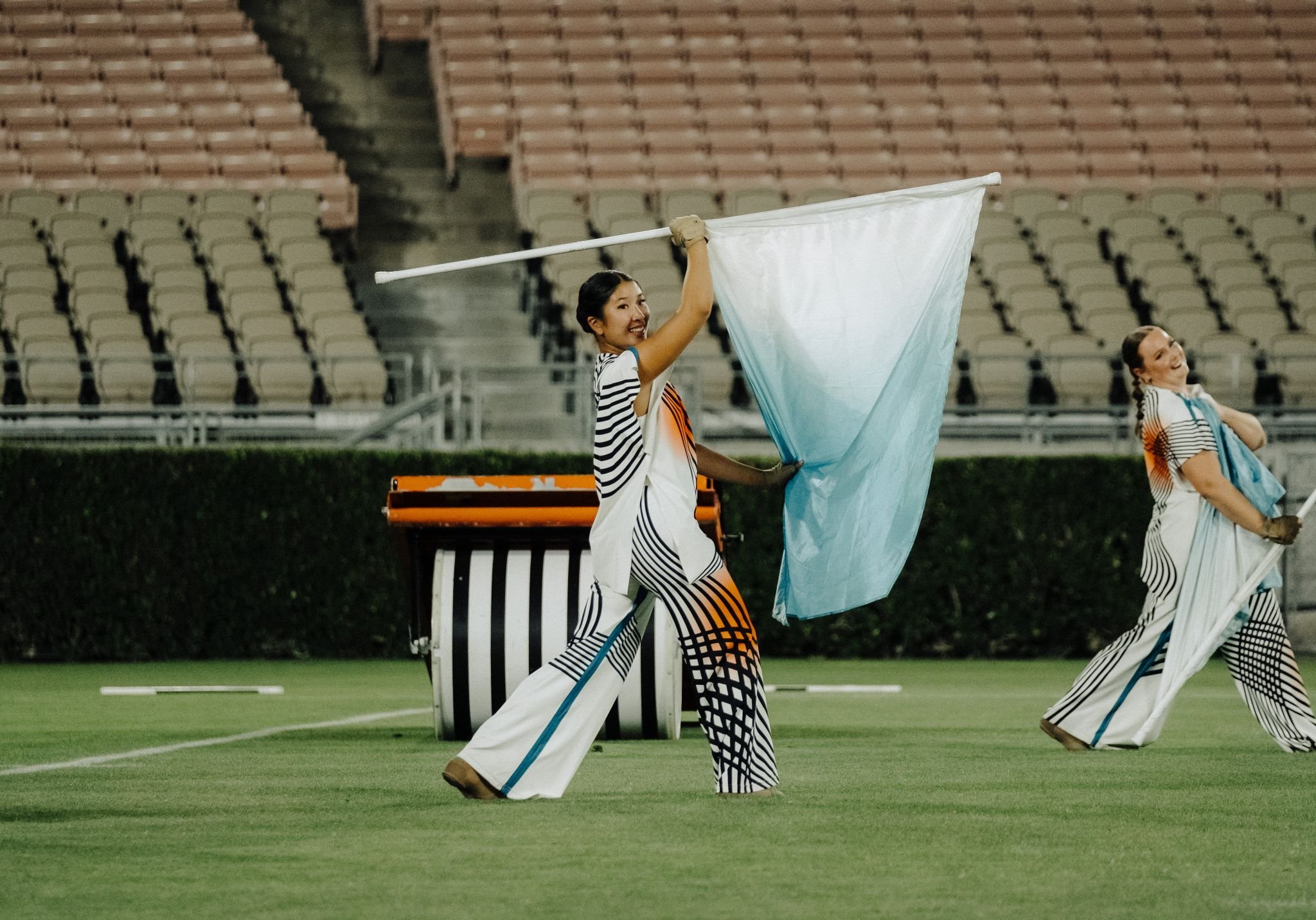 Bloo26 Blue Gradient Flag | Bluecoats