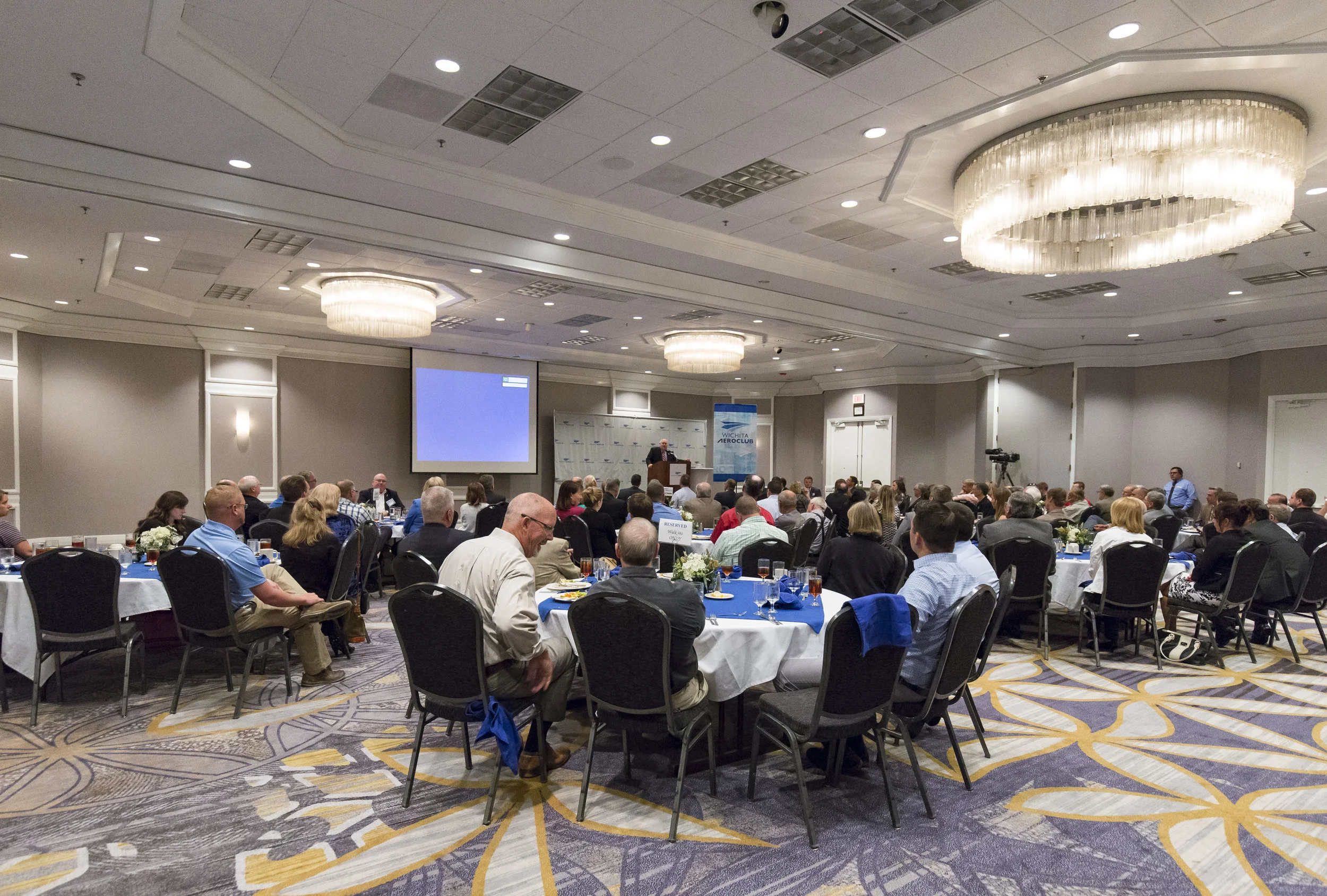 Aero-Club-Lunch 8-29-17_054.jpg