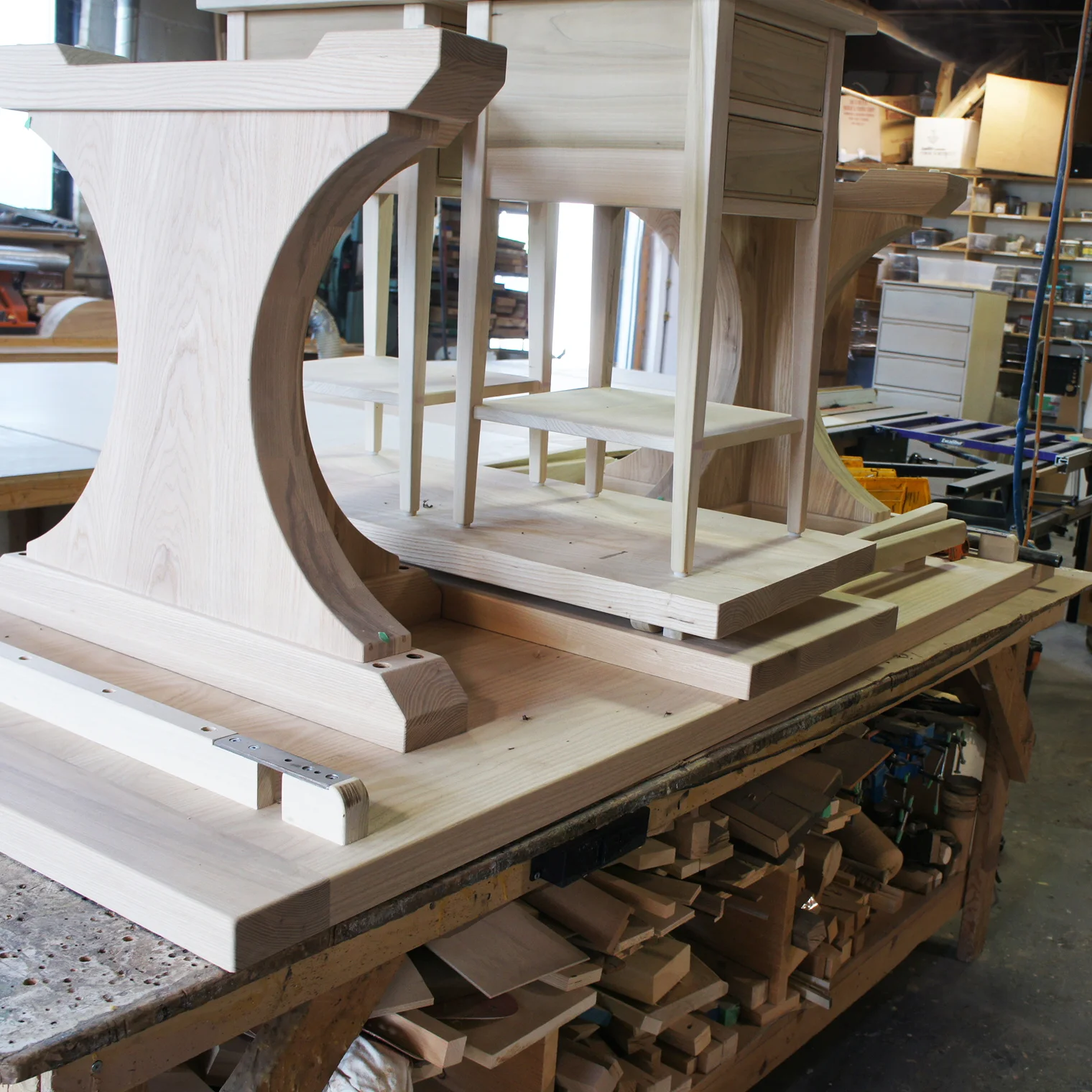 Best Furniture Refinishing near MacGregor, Houston, TX