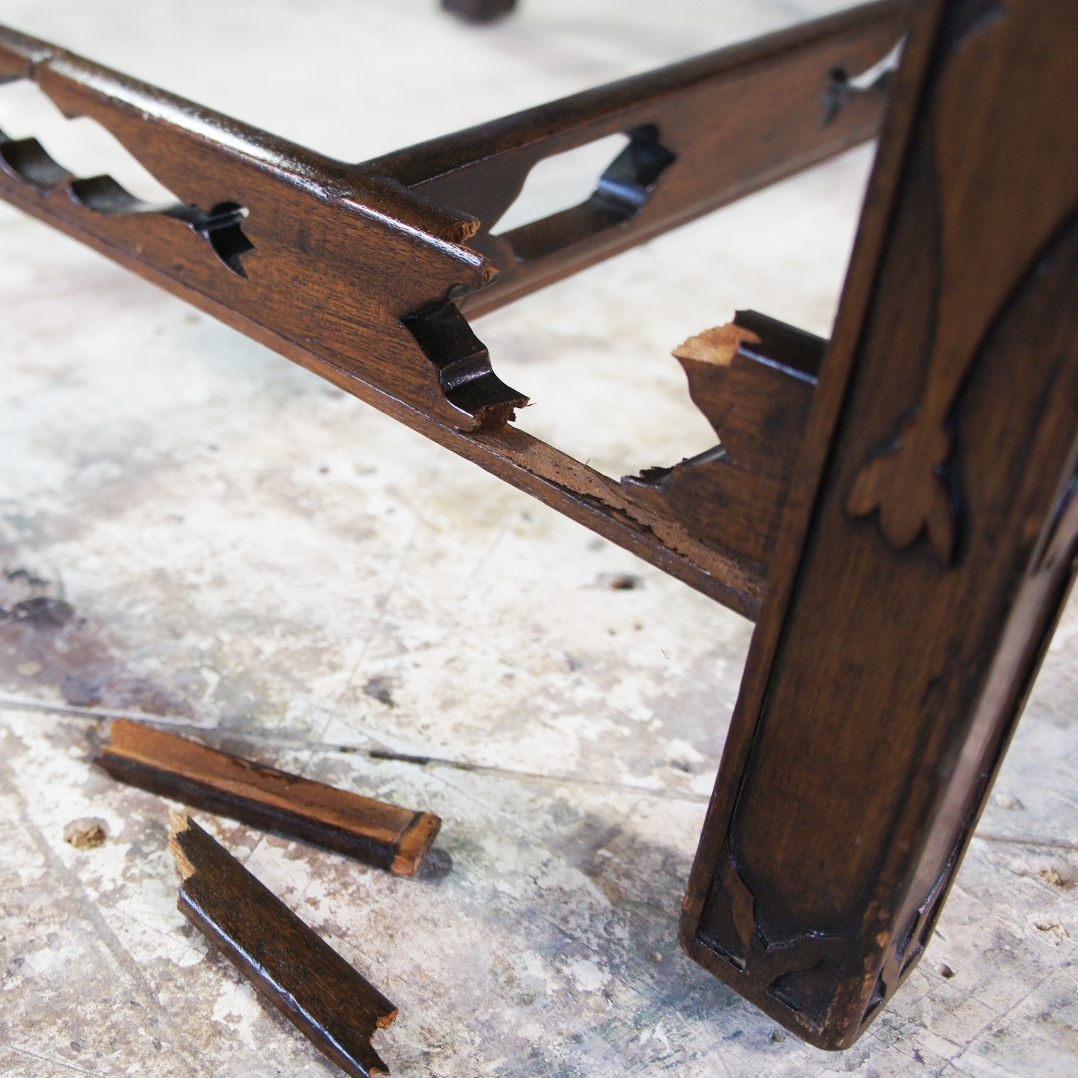Wood Furniture Repair Broken Chair, How To Fix Wooden Dining Chair Legs