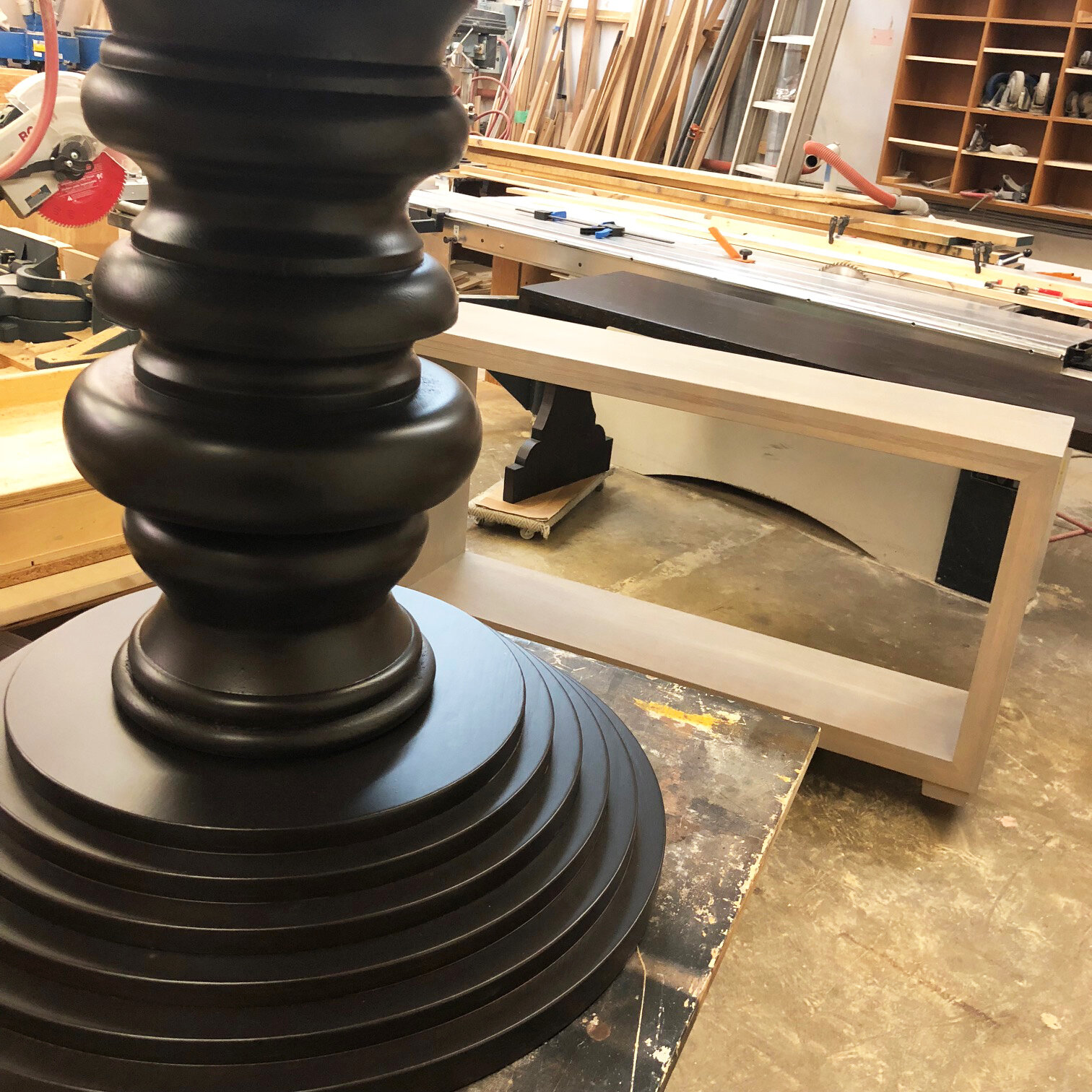 chunky pedestal dining table.jpeg