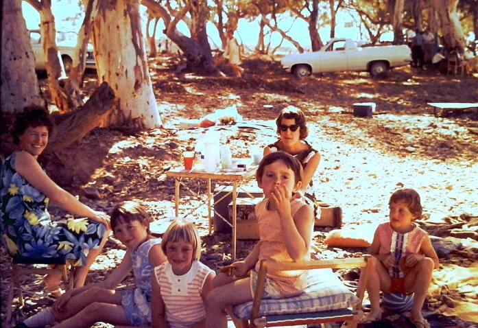 Picnic at Aroona, Helen Corbett, Lynn and Debra, and Dorothy Hatch (Judy Yates)