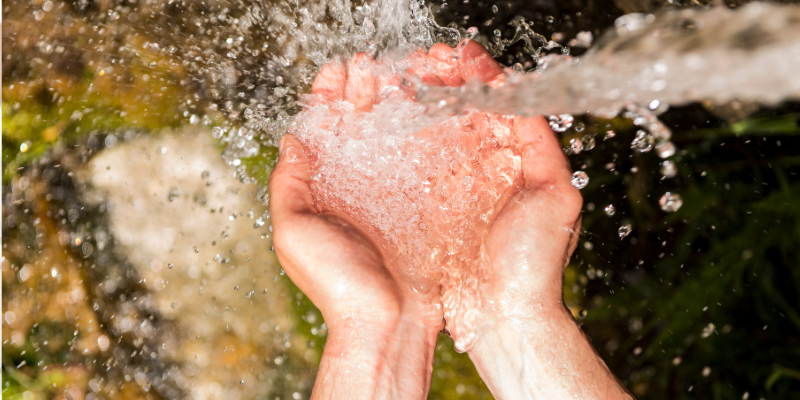 #65: Feeling Drained? Discover How Staying Hydrated Can Re-energise Your Day