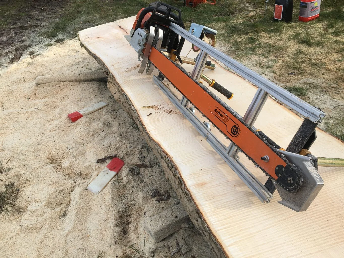 Mobile sawmill