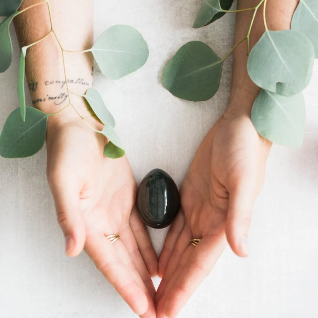 Toning the Female Core With the Jade Egg