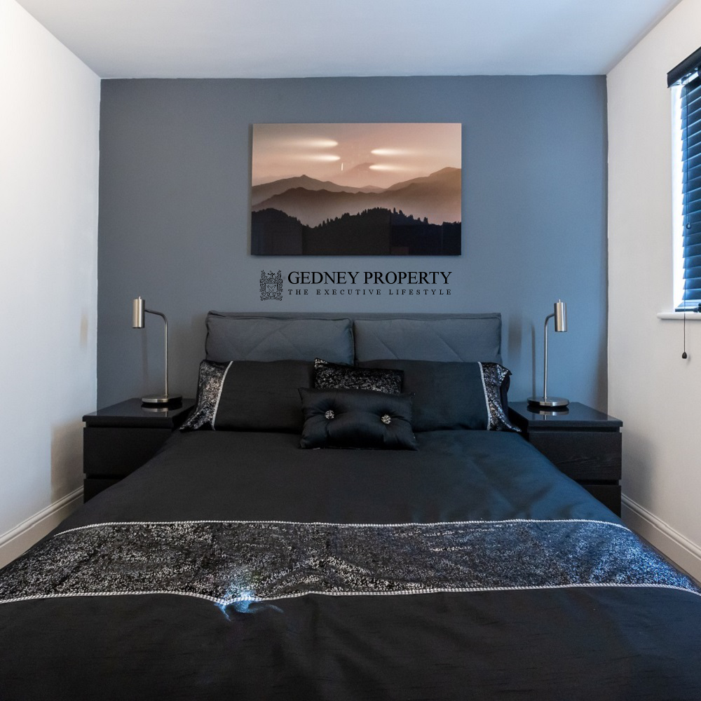 18_carters_walk_room_bedroom_EA_bed_1000_1000_v1.png