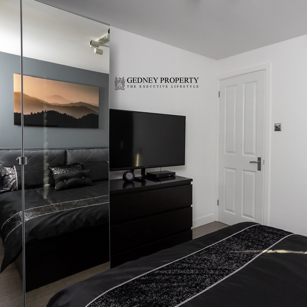 18_carters_walk_room_bedroom_EA_wardrobe_1000_1000_v1.png