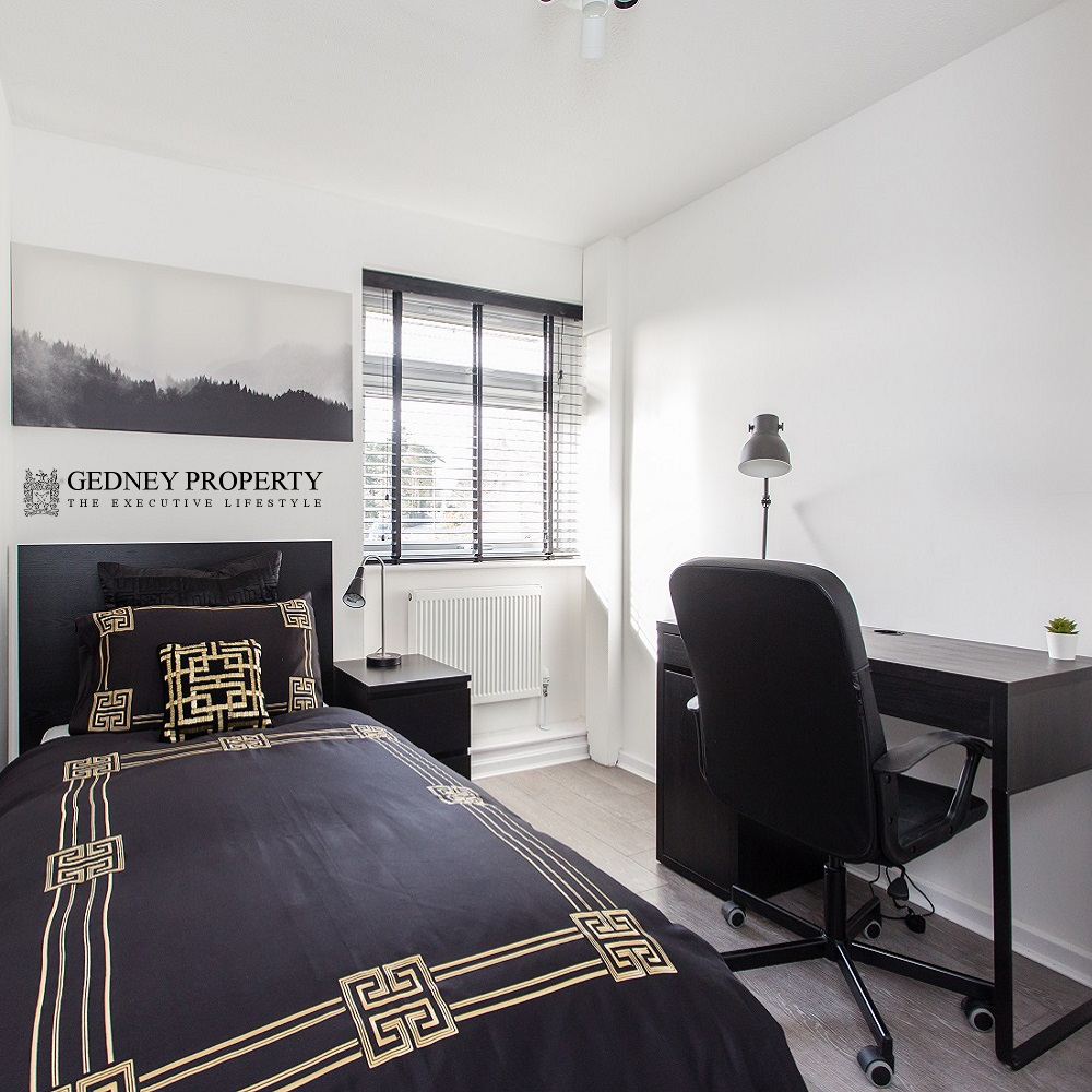 13_barrie_road_bedroom_two_wide_1000_1000_v1.png
