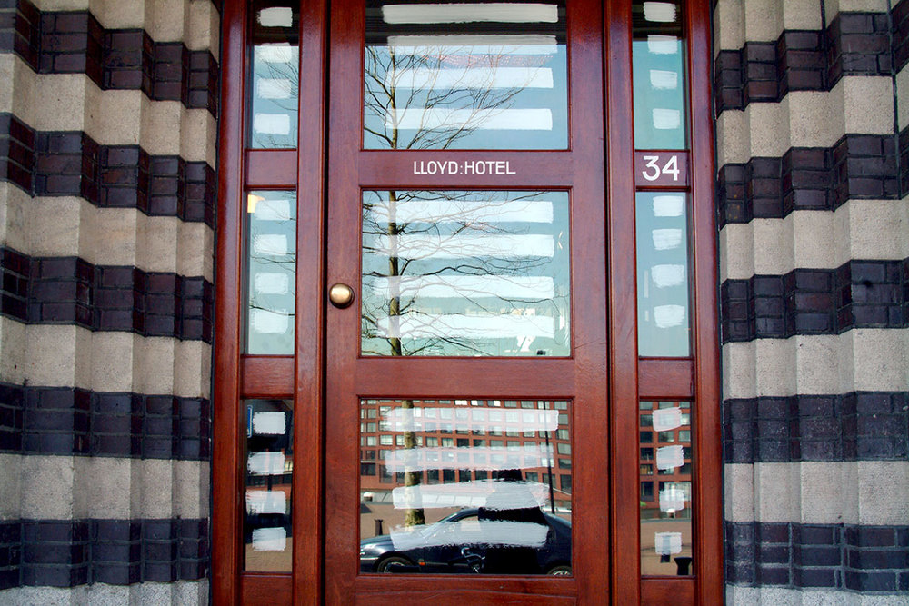  Lloyd Hotel, entrance 