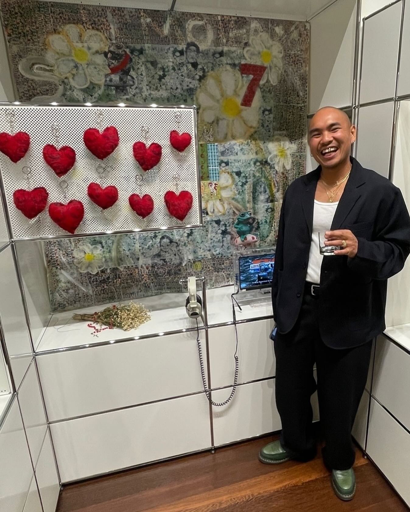 Kyle Reyes @chez.reyes wears @nanamica_newyork Cavalry Twill Club Jacket and Club Pants at the opening of &lsquo;GONE&rsquo; presented by @studioroosi for @usmmodularfurniture
⠀⠀⠀⠀⠀⠀⠀⠀⠀
View Kyle&rsquo;s work on view until November 2nd at USM Modular