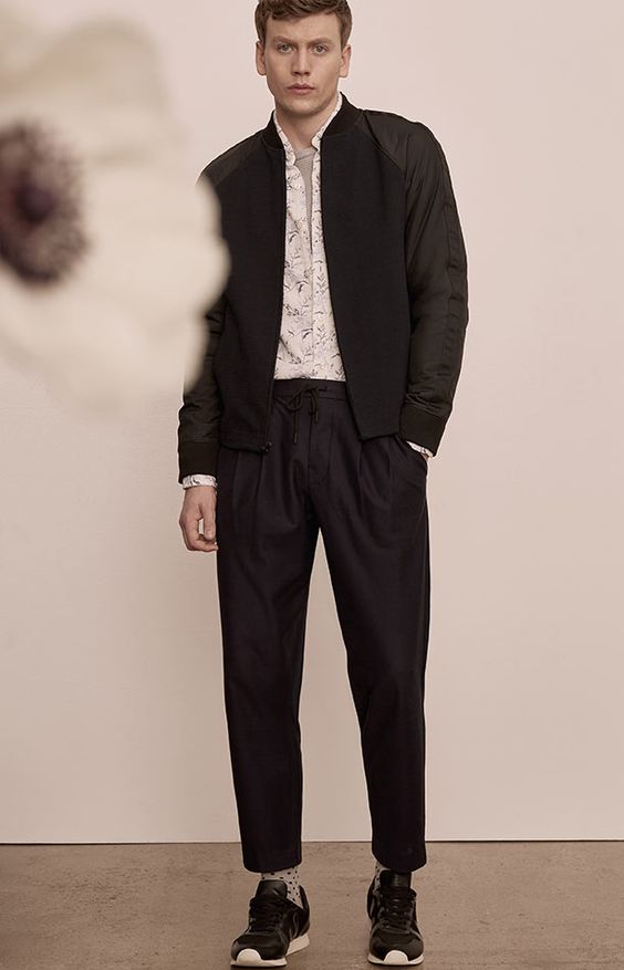 IMAGE PROPERTY OF CLUB MONACO
