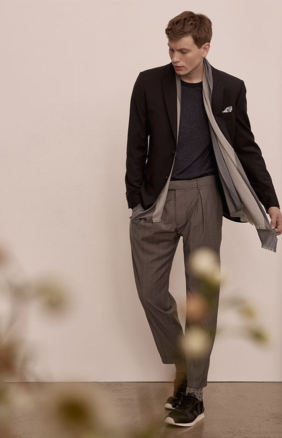 IMAGE PROPERTY OF CLUB MONACO