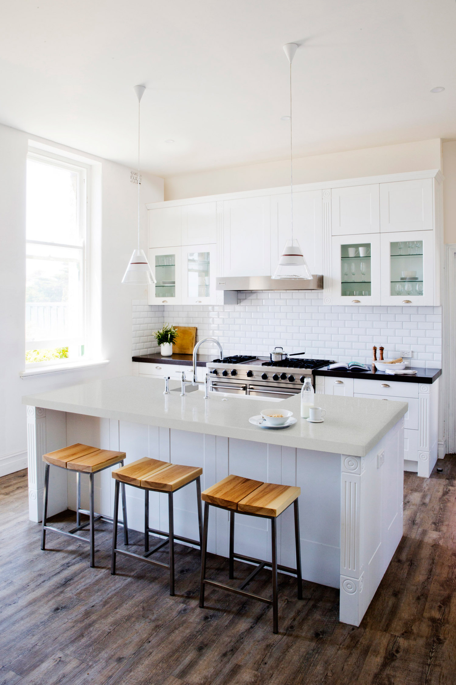 natural-granite-kitchen-worktop.jpg