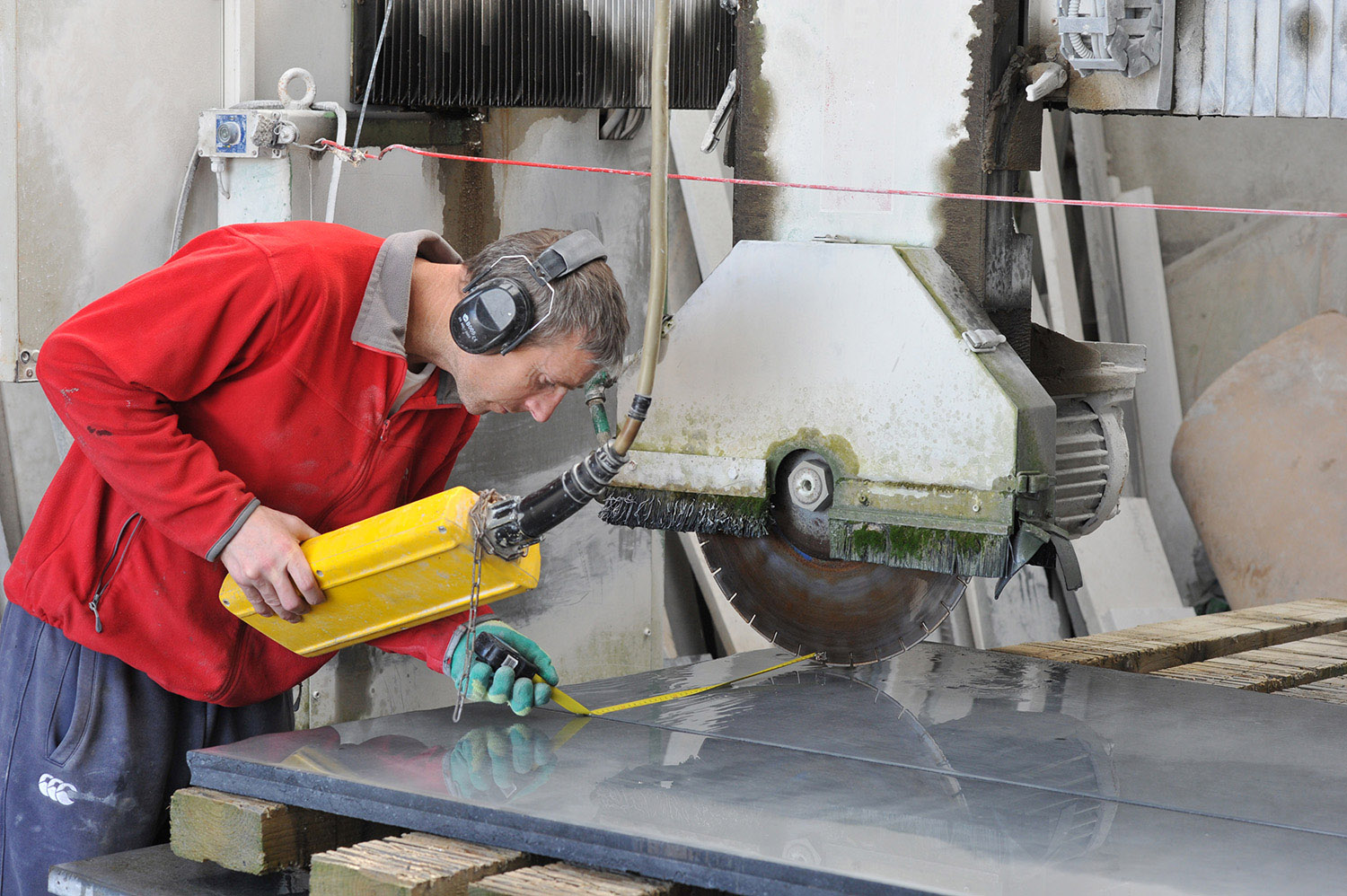 carlow-stone-diamond-cutting-machine.jpg