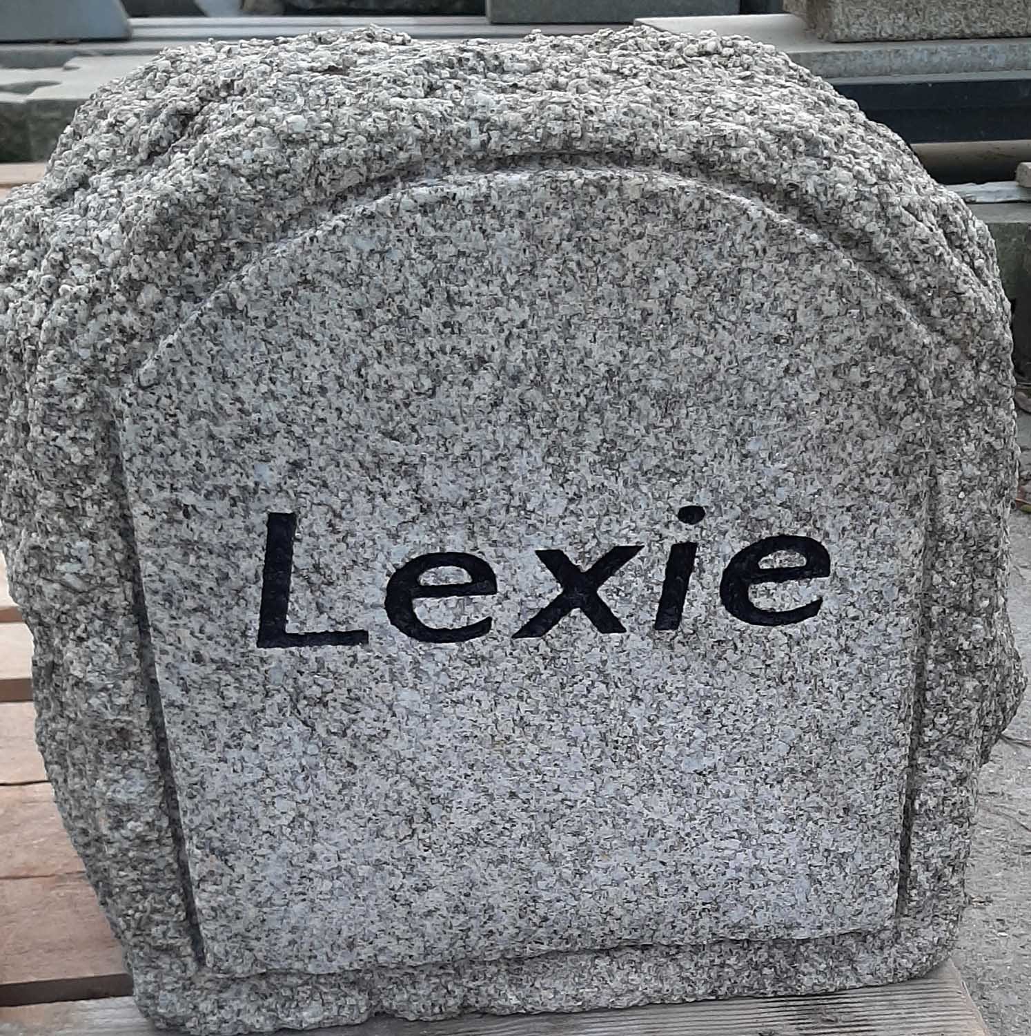 pet-memorial-carlow-stone-centre.jpg
