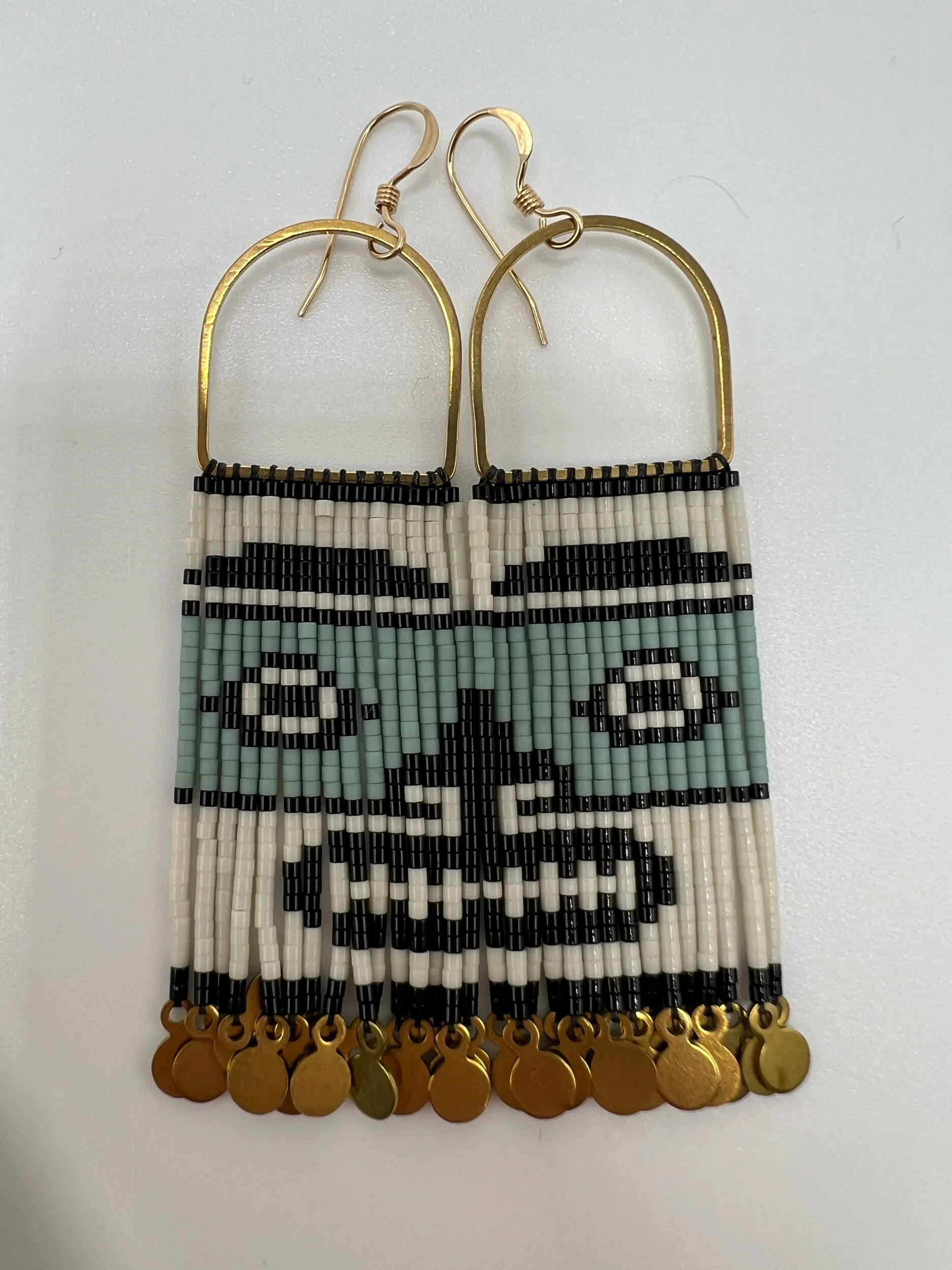 D44B30D9-2779-4E12-82EB-9C9C7B7885E4