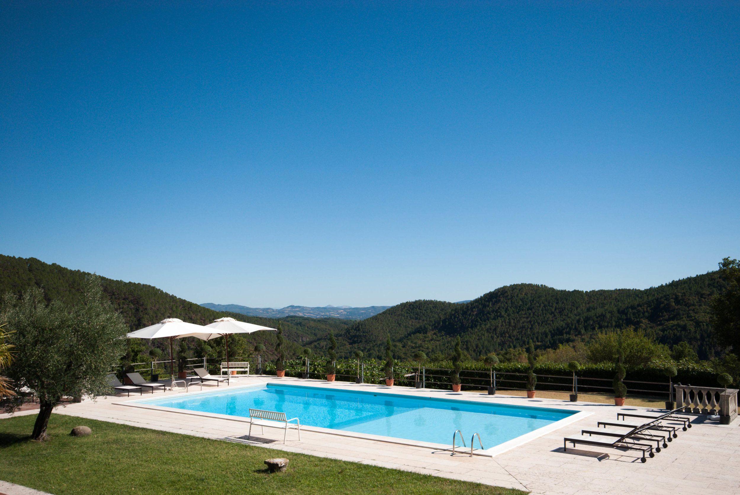  Villa Seccarille has the most spectacular views of lush Tuscan mountains, the perfect place to unwind and escape to nature. 