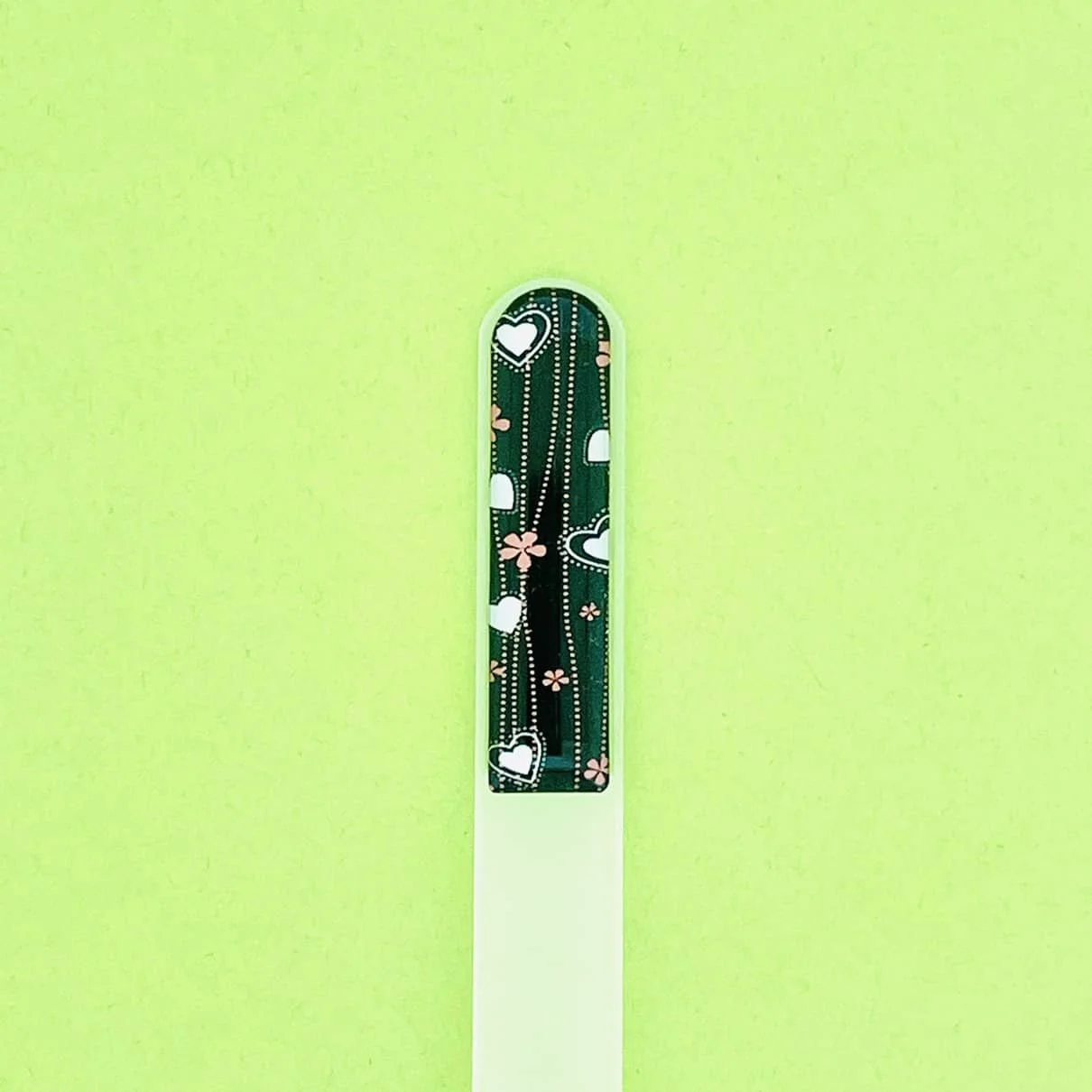 Handle Hearts and pink flowers on black.JPG