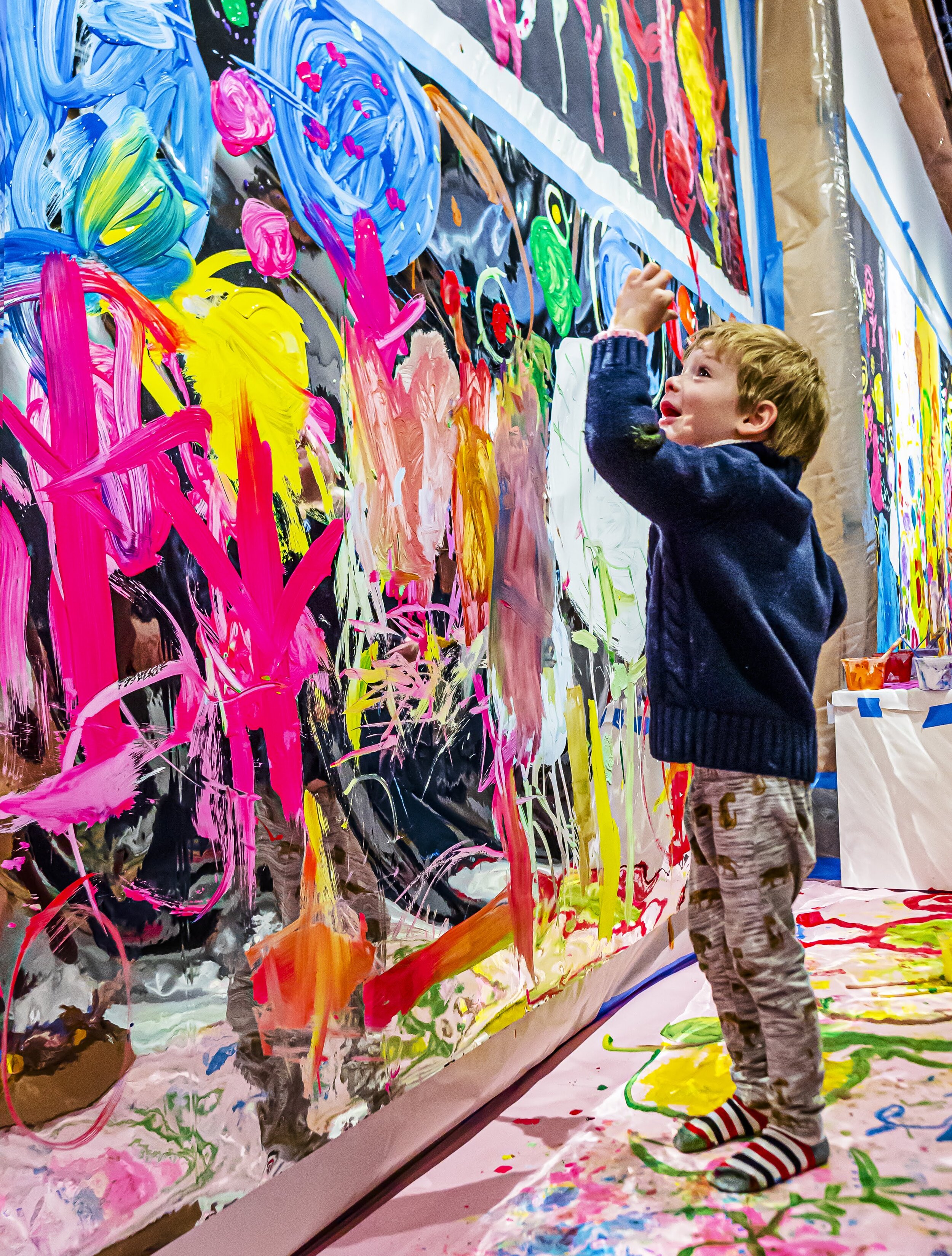 GIANT Dream Land Exhibition and Auction 