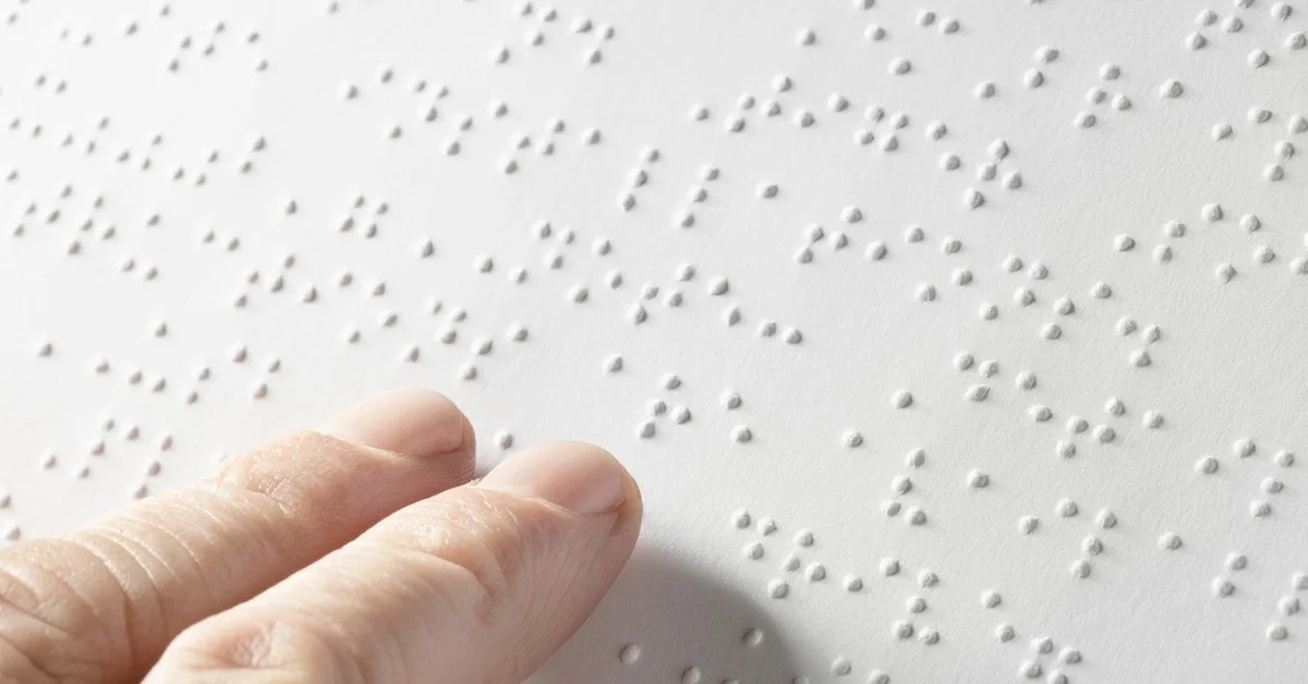 Tell a Story in Braille