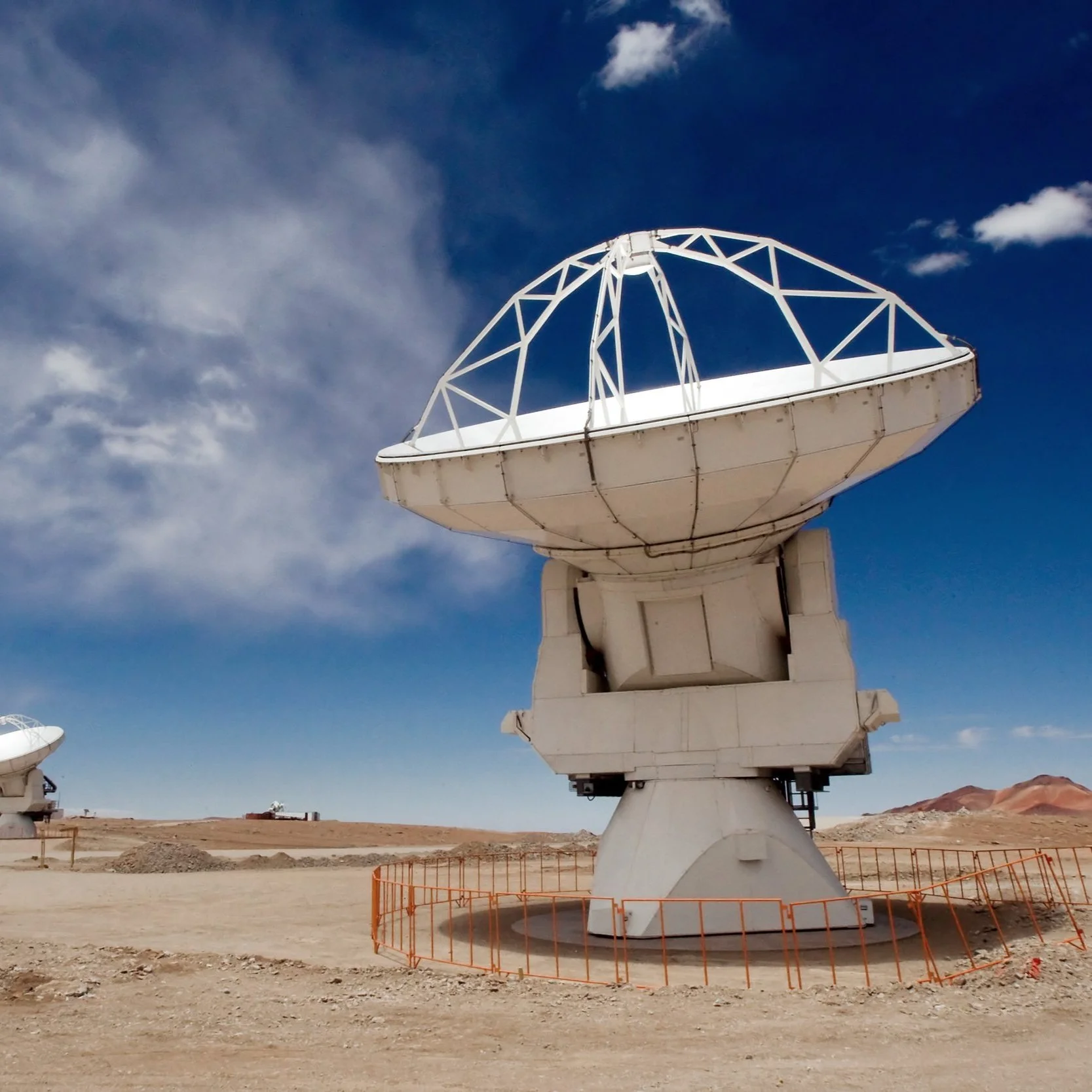 Stargaze to Find Life on Other Planets