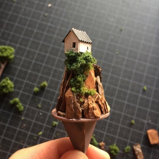 Build Miniature Worlds