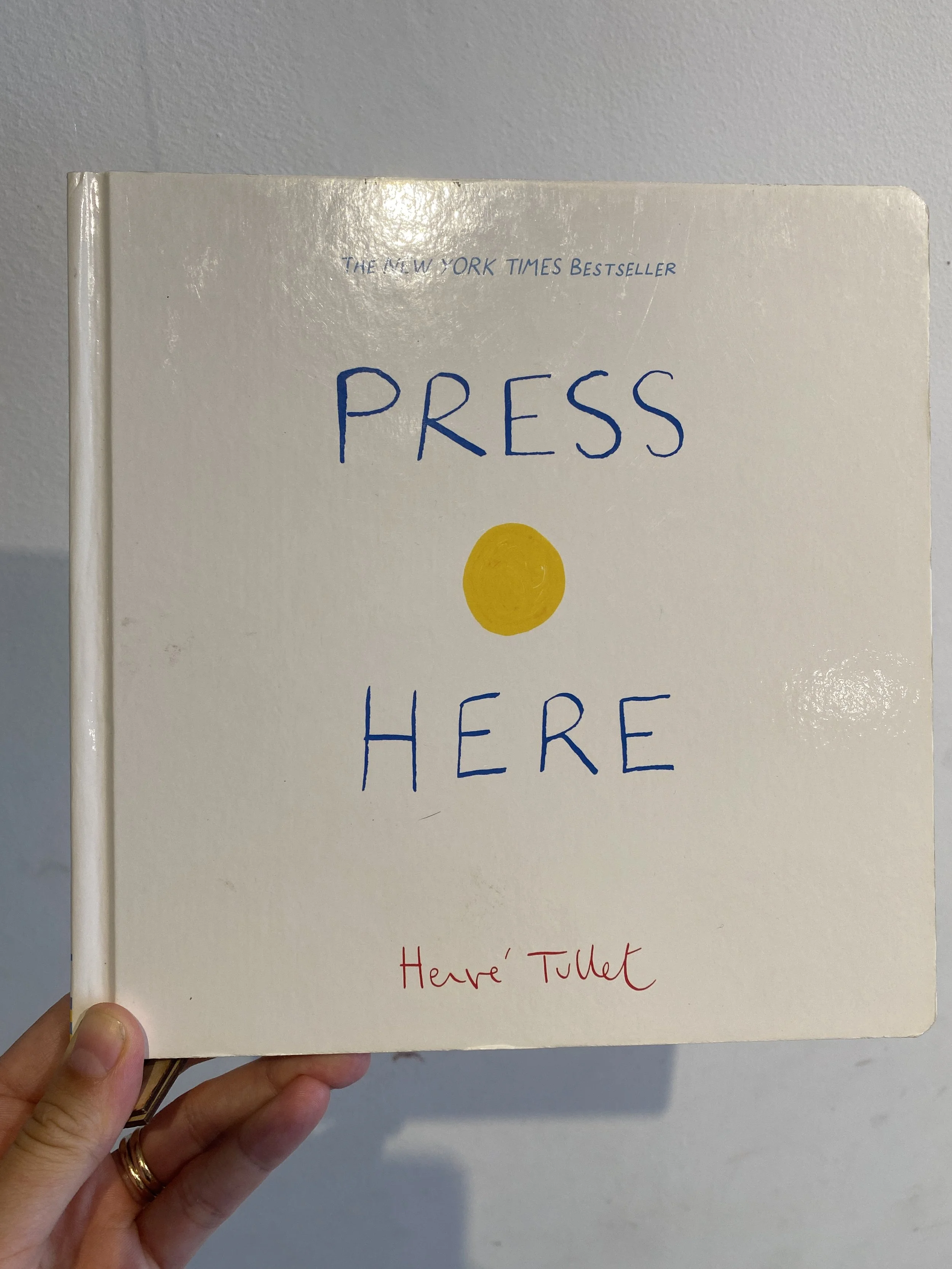 Press Here - GIANT AR Experience