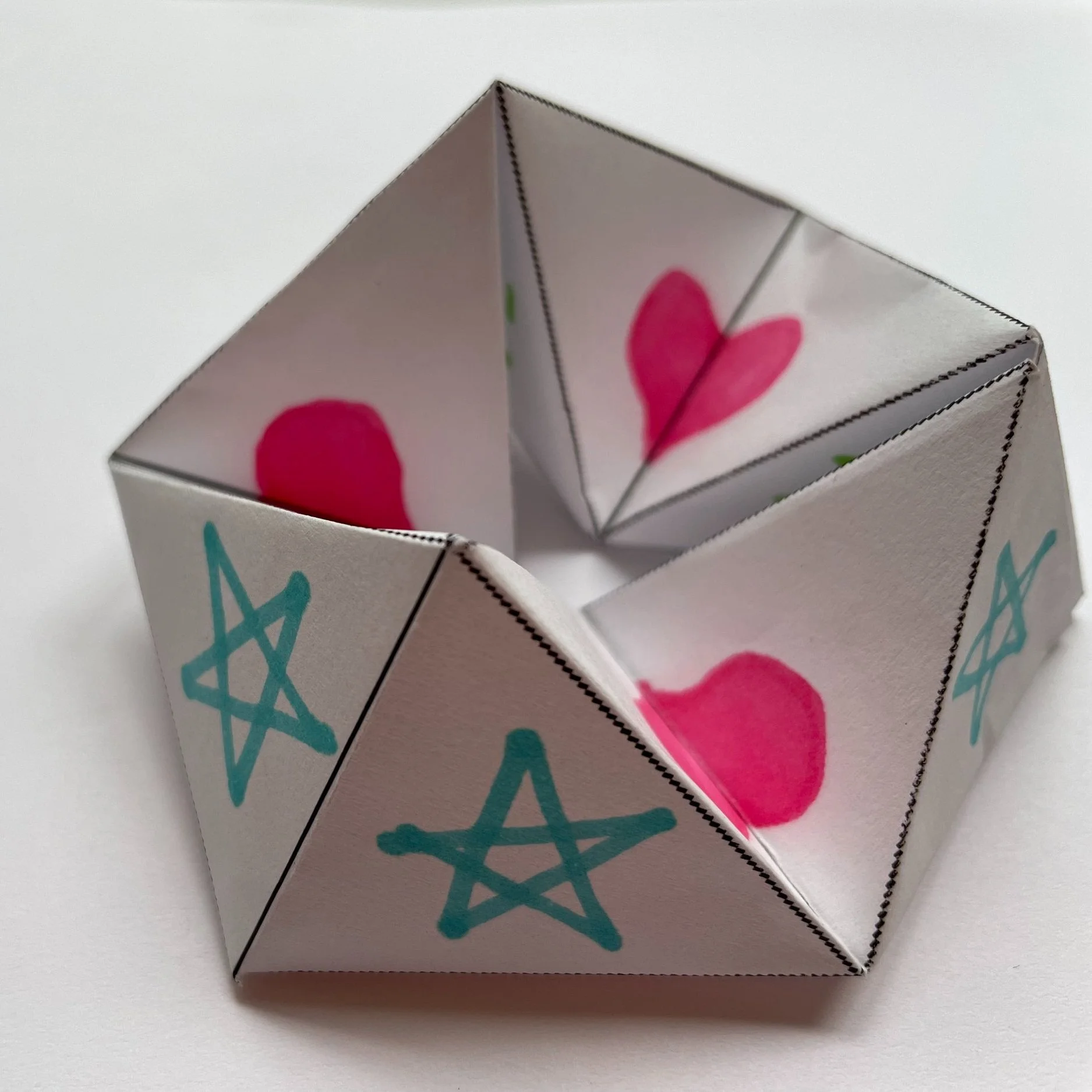 Monday Origami Prompt: How to Make a Kaleidocycle with Paper