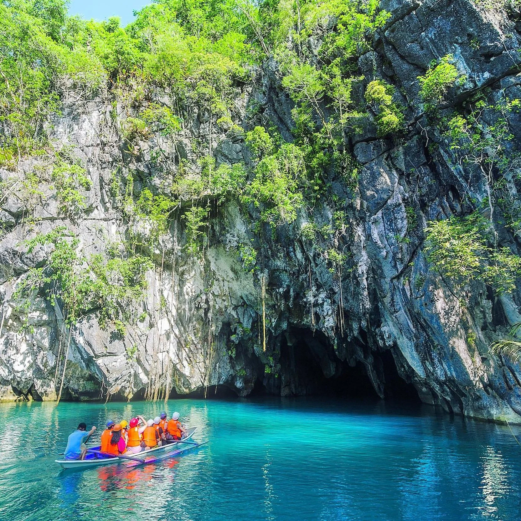 Travel To An Underground River
