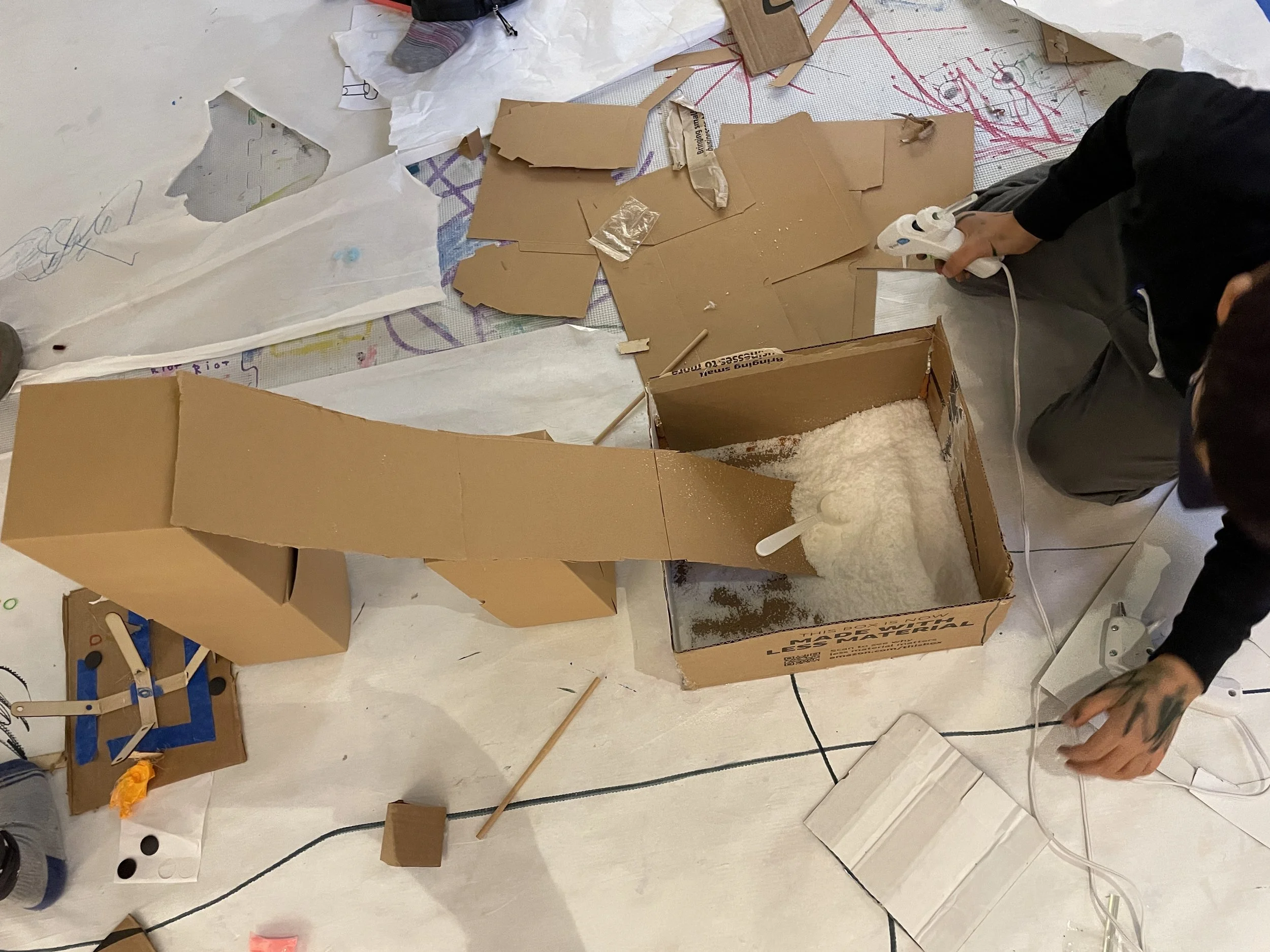 Construct an Obstacle Course for a Parkour Robot