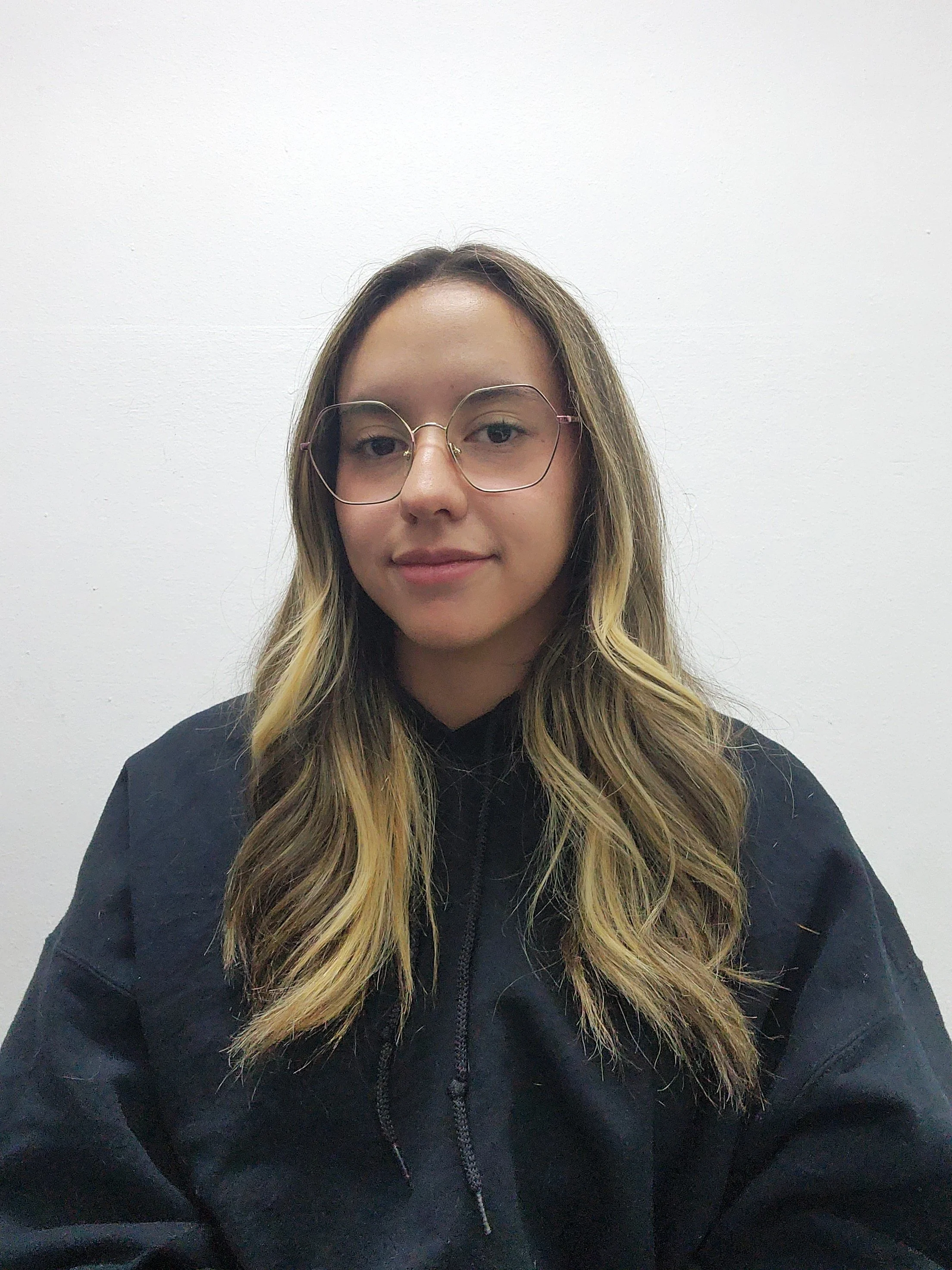 Pauli Quezada, Graphic Designer